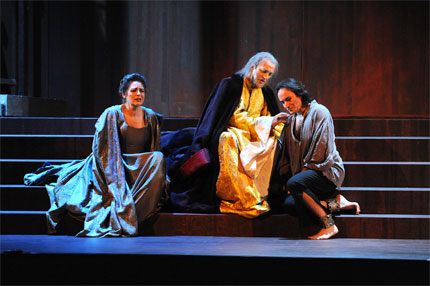 Roberto De Biasio (Jacopo Foscari), Tatiana Serjan (Lucrezia Contarini), Claudio Sgura (Francesco Foscari)
