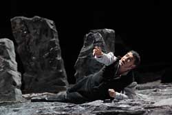 Aquiles Machado in Lucia di Lammermoor di Gaetano Donizetti in scena al Teatro Verdi di Trieste - Stagione Lirica 2011
