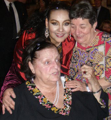 Ines Salazar, soprano con Anita Cerquetti, soprano