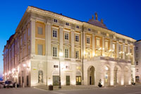 Facciata Teatro Verdi di Trieste