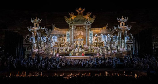 Recensione opera lirica Turandot di Giacomo Puccini al Festival Arena di Verona 2022